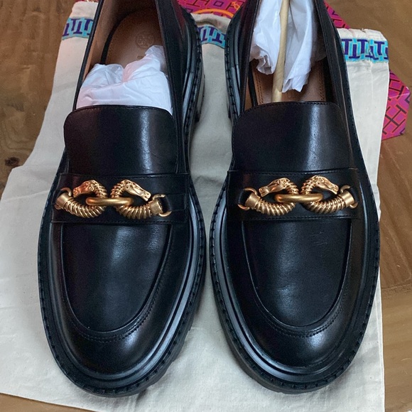 Tory Burch Shoes - Tory Burch Black Leather Loafers with Gold Chain Accent